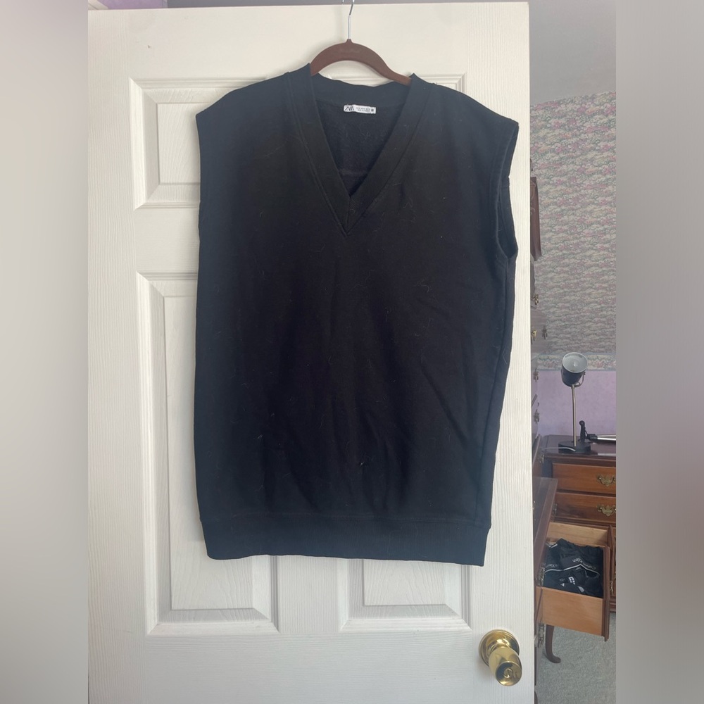 V neck Zara sweatshirt sleeveless mini